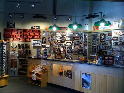 Harley-Davidson Dealer «California Harley-Davidson», reviews and photos, 1517 Pacific Coast Hwy, Harbor City, CA 90710, USA