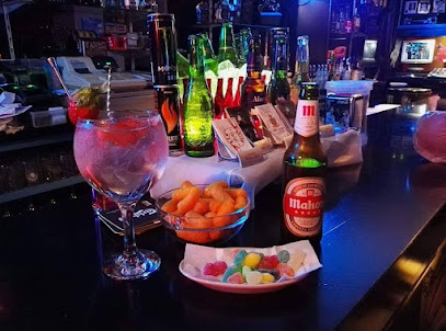 Kuko cocktail bar - C. de la Libertad, 43, 28936 Móstoles, Madrid, Spain