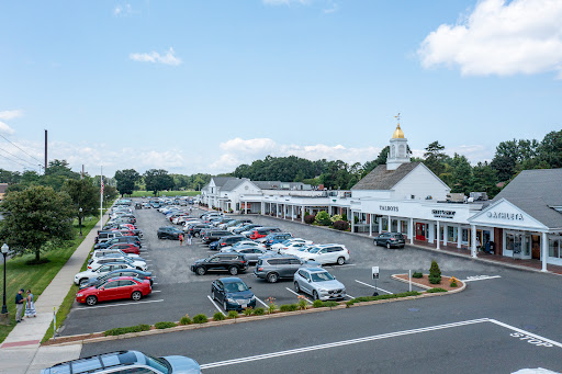 Shopping Mall «Longmeadow Shops», reviews and photos, 666 Bliss Rd # 2, Longmeadow, MA 01106, USA