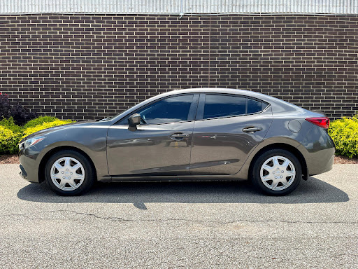 Car Dealer «Logic Auto Sales LLC», reviews and photos, 4920 Commerce Pkwy Unit # 4, Warrensville Heights, OH 44128, USA