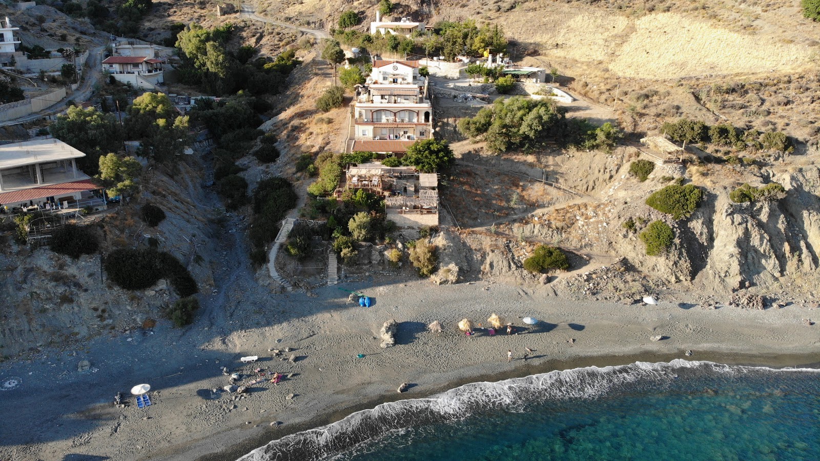 Fotografija Chrysostomos beach z prostoren zaliv