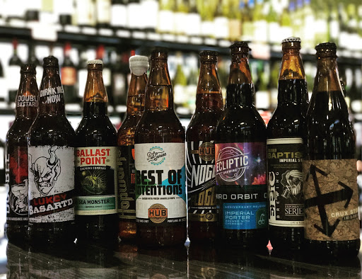 Liquor Store «Pearl Specialty Market & Spirits», reviews and photos, 900 NW Lovejoy St, Portland, OR 97209, USA