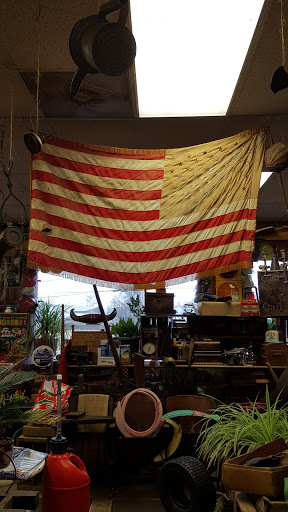 Auto Repair Shop «Colledge Tire & Automotive», reviews and photos, 735 W Cypress St, Kennett Square, PA 19348, USA