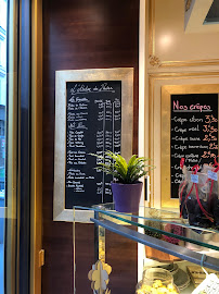 Vitrine du Restaurant L'Atelier des Pains & Co à Paris - n°3