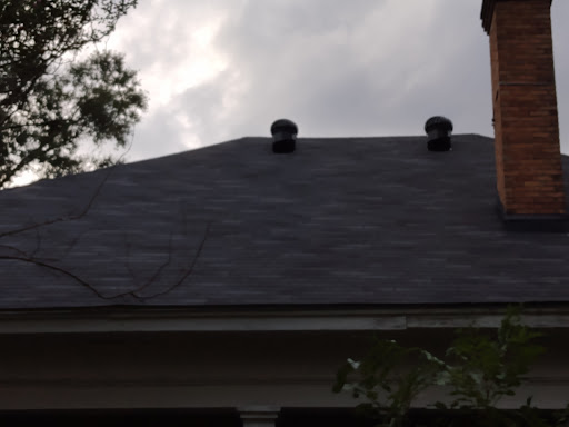 Roofing Contractor «Stonewater Roofing», reviews and photos, 924 W Houston St, Tyler, TX 75702, USA