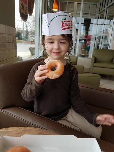 Donut Shop «Krispy Kreme», reviews and photos, 2401 Battleground Ave, Greensboro, NC 27408, USA
