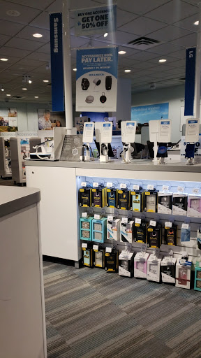 Telephone Company «U.S. Cellular», reviews and photos, 1145 N Quincy Ave, Ottumwa, IA 52501, USA