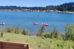 Turner Lake image