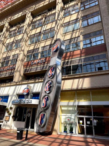 Event Venue «Fourth Street Live!», reviews and photos, 400 S 4th St, Louisville, KY 40202, USA