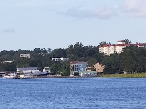 Park «Gilbert Park», reviews and photos, 310 S Tremain St, Mt Dora, FL 32757, USA