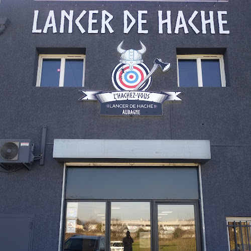 Centre de loisirs Lancer de hache Aubagne L'HACHEZ-VOUS Aubagne