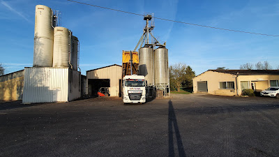 Sud-Ouest Aliment à Castelnau-d'Auzan-Labarrère