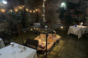 Medì Restaurant Wine & Food image