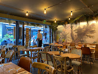Atmosphère du Restaurant français Café Jade à Paris - n°3