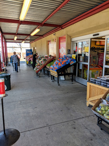 Grocery Store «Grocery Outlet Bargain Market», reviews and photos, 1203 N State St, Ukiah, CA 95482, USA