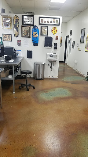 Tattoo Shop «Forever True Tattoo», reviews and photos, 19401 N Cave Creek Rd #32b, Phoenix, AZ 85024, USA
