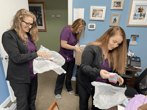 Dental Implants Periodontist «Jose I Arauz, DMD PA», reviews and photos