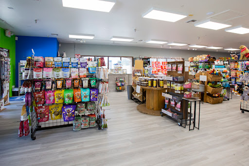 Pet Supply Store «Bark Avenue Pet Supply», reviews and photos, 3109 E McKellips Rd, Mesa, AZ 85213, USA