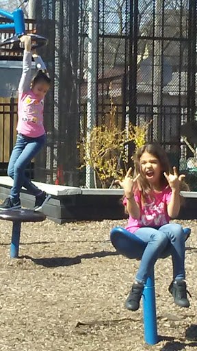 Park «Unity Playlot Park», reviews and photos, 2636 N Kimball Ave, Chicago, IL 60647, USA