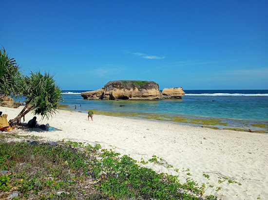 Kura-kura Beach