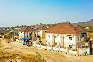 Suitoria Hotel lokoja image