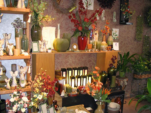 Gift Shop «Cugini Florists & Fine Gifts», reviews and photos, 413 S 3rd St, Renton, WA 98057, USA