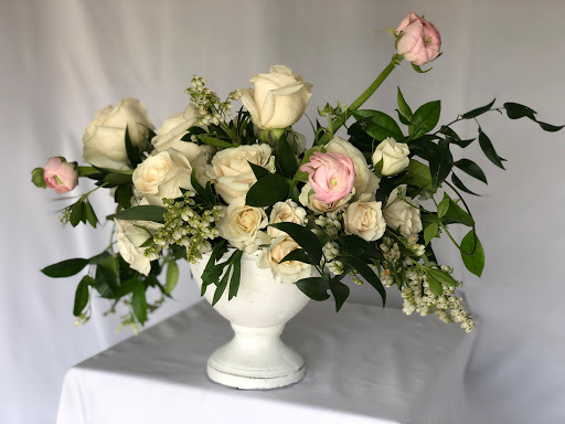 Florist «Freesia Dallas Florist», reviews and photos, 3160 Commonwealth Dr #130, Dallas, TX 75247, USA