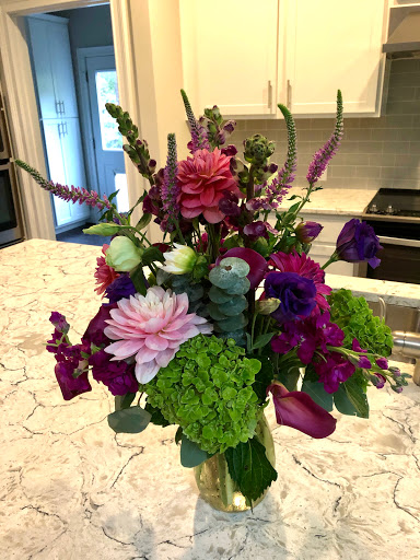 Florist «Ninth Street Flowers», reviews and photos, 700 9th St, Durham, NC 27705, USA