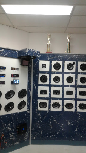 Car Stereo Store «Xtreme Audio Plus», reviews and photos, 1380 Southern Hills Center, West Plains, MO 65775, USA