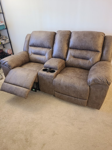 Furniture Store «Aetna Stores», reviews and photos, 708 N Manhattan Pl, Los Angeles, CA 90038, USA