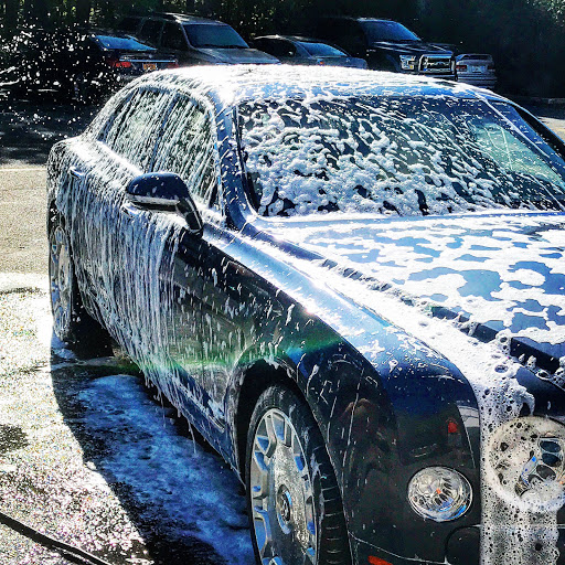 Car Wash «Hampton Auto Wash», reviews and photos, 296 W Montauk Hwy, Hampton Bays, NY 11946, USA