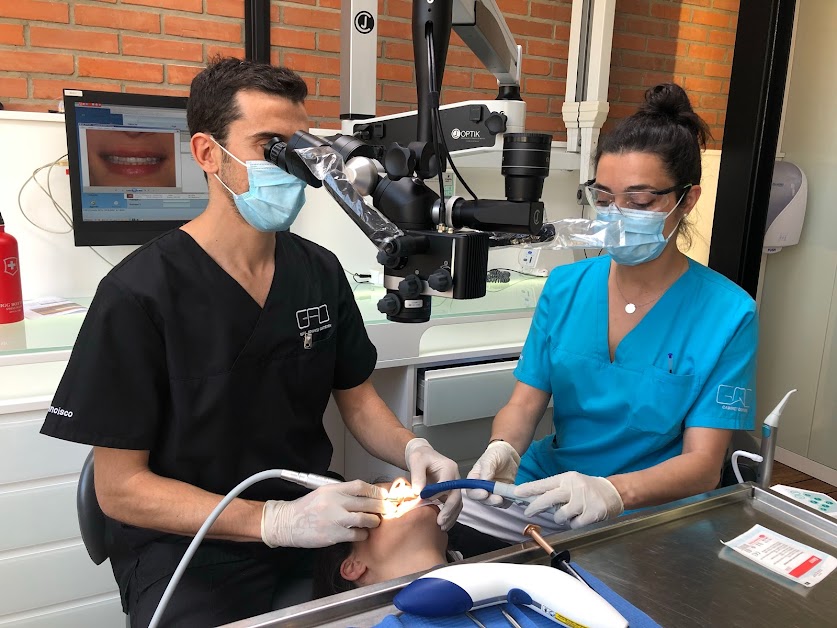 Dr Francisco Arroyo Moya - Dentiste à Bordeaux