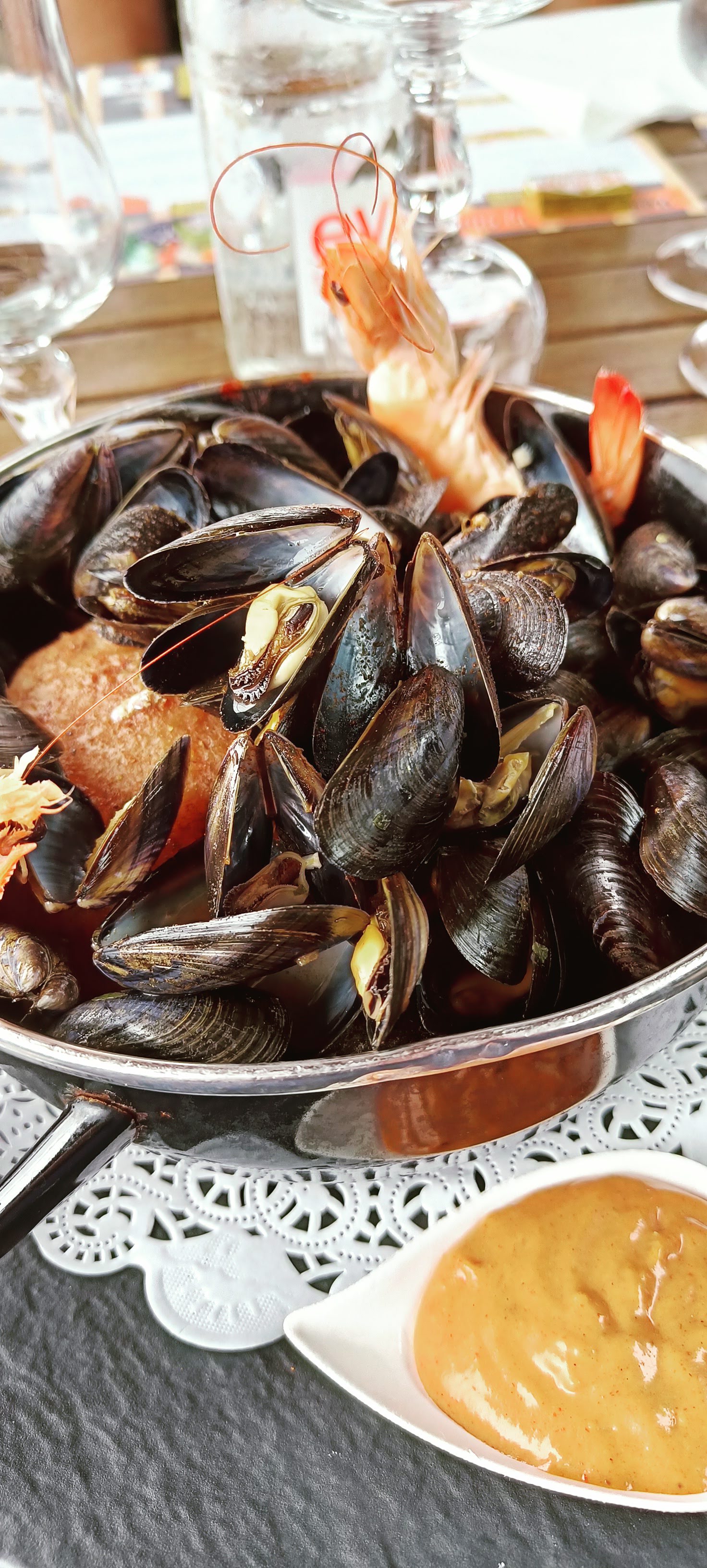 Photo n° 3 de l'avis de NEW.E fait le 26/08/2022 à 10:30