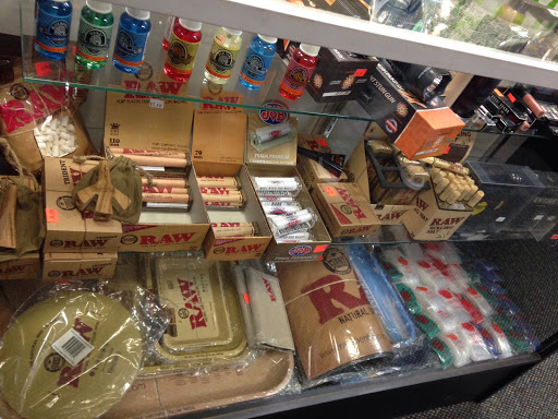 Tobacco Supplier «Omars Smoke Shop», reviews and photos, 4002 Stone Mountain Hwy #540, Snellville, GA 30039, USA