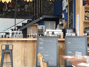 Photo n°6 de Quebecium bistro - bar - épicerie fine à Paris ()