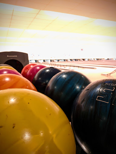 Bowling Alley «Wickliffe Lanes», reviews and photos, 30315 Euclid Ave, Wickliffe, OH 44092, USA