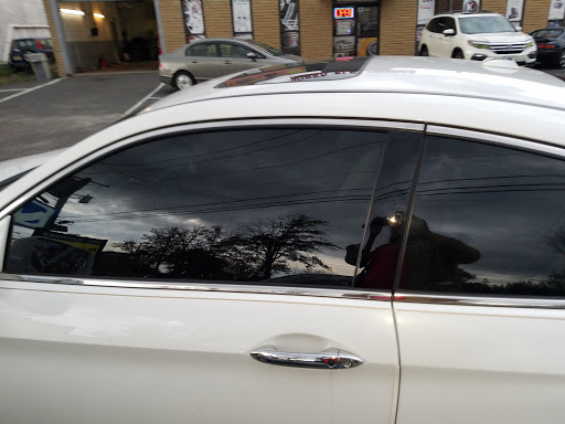 Car Stereo Store «Wired Electronics», reviews and photos, 601 E Edgar Rd, Linden, NJ 07036, USA