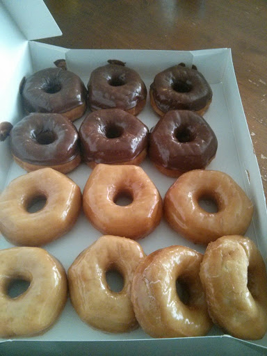 Donut Shop «College Hill Doughnut Co.», reviews and photos, 4618 E Central Ave, Wichita, KS 67208, USA