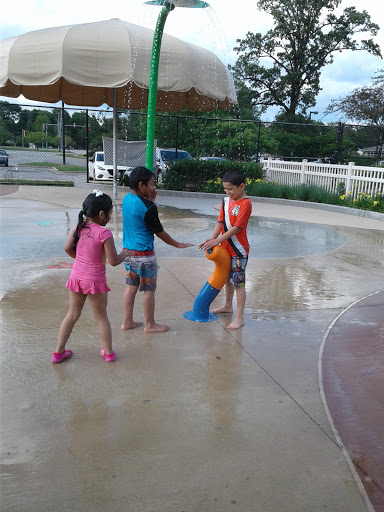 Water Park «Hidden Creek Aquapark», reviews and photos, 1220 Fredrickson Pl, Highland Park, IL 60035, USA