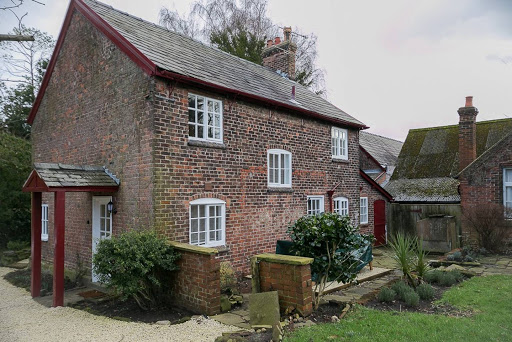 Hawthorn Bank by Tatton Stays