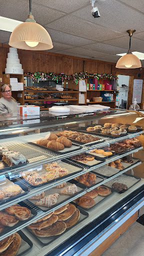 Bakery «Mandeville Bake Shop», reviews and photos, 2203 Florida St, Mandeville, LA 70448, USA