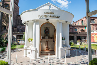 Mausoleo Padre Mario Pantaleo