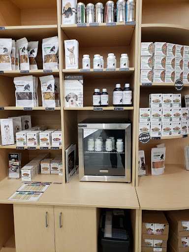 Pet Supply Store «Pet Food Express», reviews and photos, 838 Southampton Rd, Benicia, CA 94510, USA