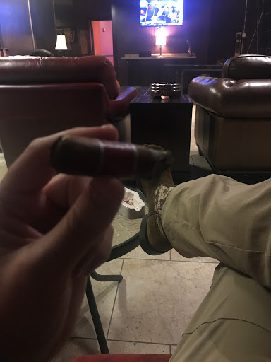 Cigar Shop «The Cigar Lounge», reviews and photos, 1710 Woodfield Rd, Schaumburg, IL 60173, USA