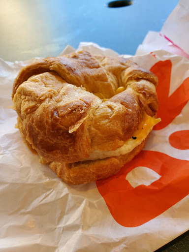 Donut Shop «Dunkin Donuts», reviews and photos, 645 Penn St, Reading, PA 19601, USA