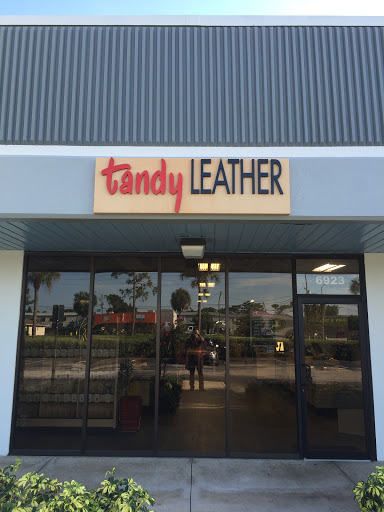 Craft Store «Tandy Leather Winter Park-125», reviews and photos, 6921 University Blvd, Winter Park, FL 32792, USA