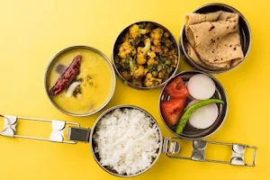 Mehak Foods || Tiffin Service || Okhla, Nehru Place Govindpuri CR Park Kalkaji image