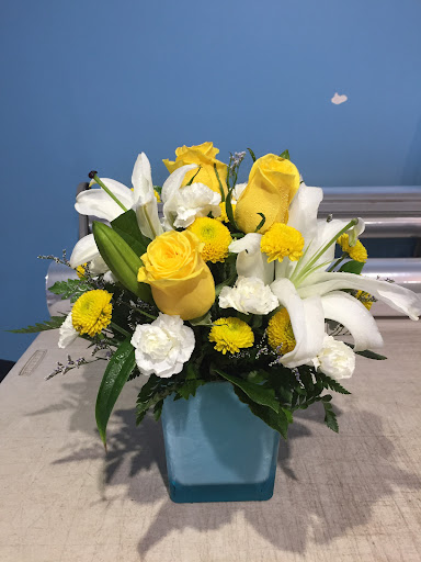 Florist «Chantilly Flowers», reviews and photos, 14514 Lee Rd E, Chantilly, VA 20151, USA