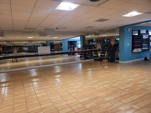 Personal Trainer «Shape-Up Health Club», reviews and photos, 2101 East Coast Hwy, Corona Del Mar, CA 92625, USA