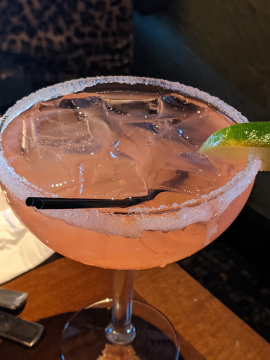 Shopping Mall «Southpoint Shopping Center», reviews and photos, E Palatine Rd & Rand, Arlington Heights, IL 60004, USA